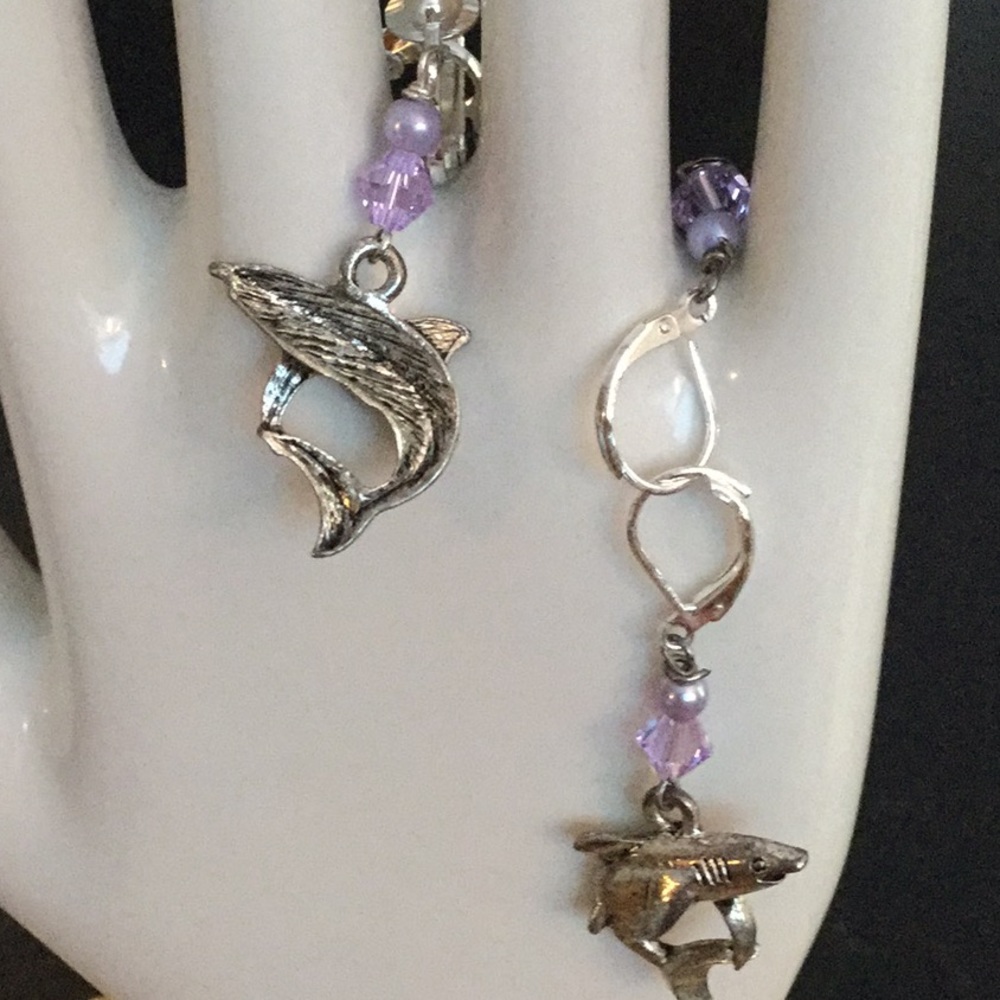 Earring - Picture 2 of 6